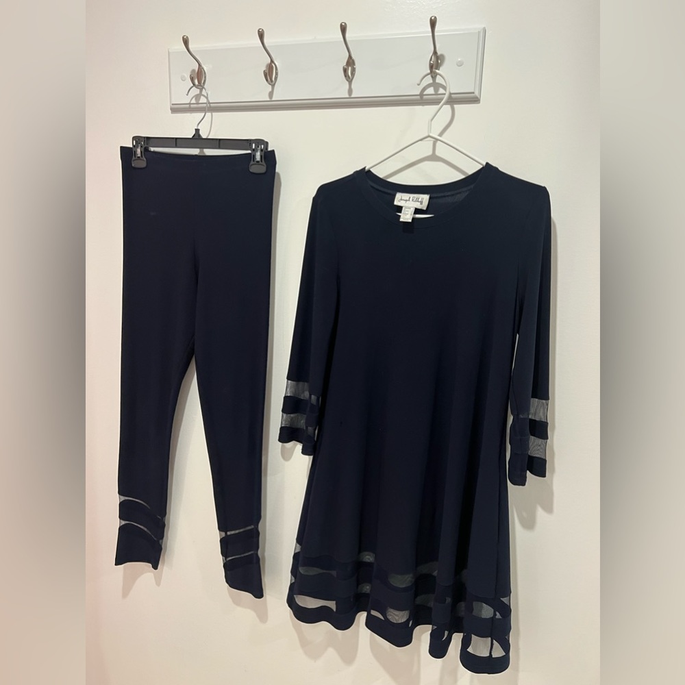 Joseph Ribkoff Tunic & Leggings set